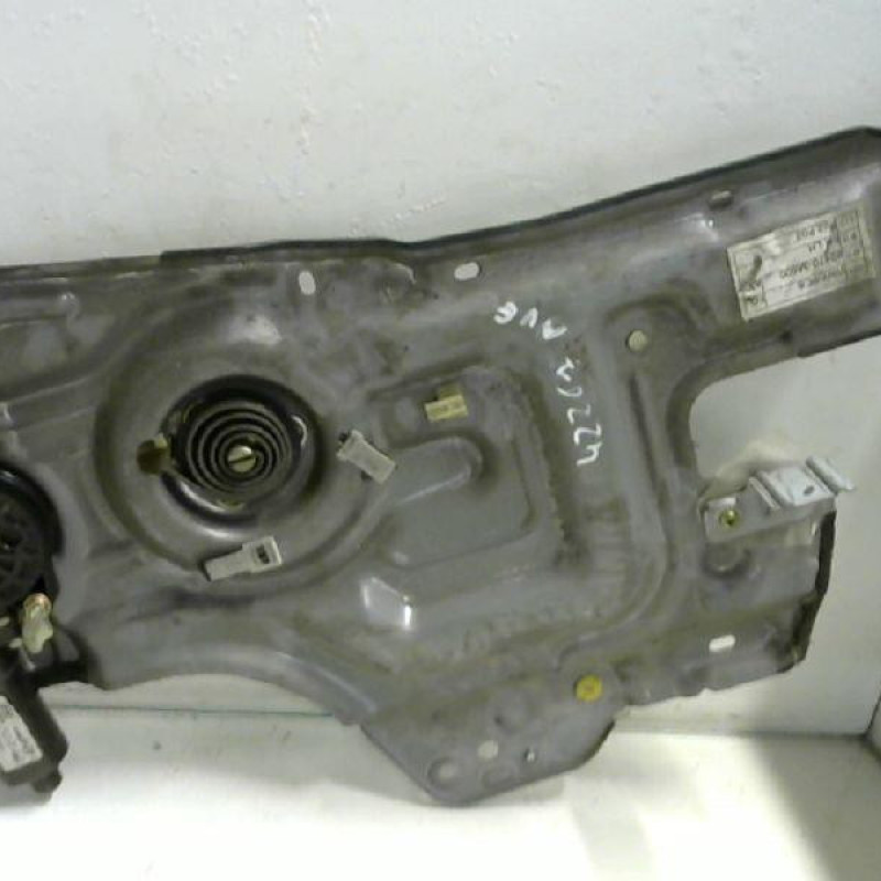 Leve vitre electrique avant gauche HYUNDAI TRAJET