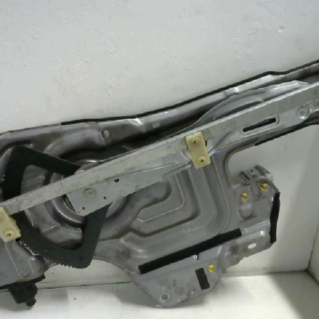 Leve vitre electrique avant droit HYUNDAI TRAJET Photo n°1