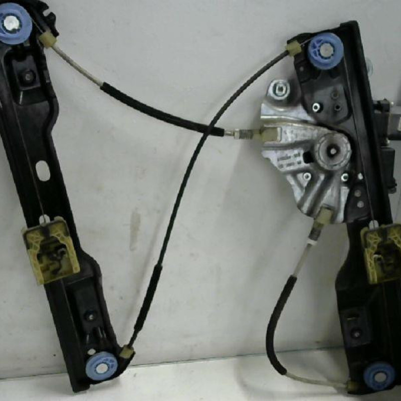 Leve vitre electrique avant droit OPEL ASTRA J