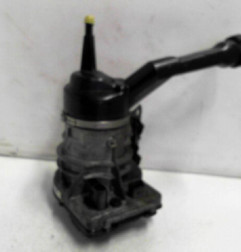 Pompe de direction CITROEN BERLINGO 2 Photo n°3