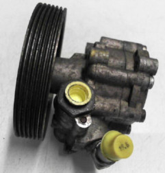 Pompe de direction CITROEN C5 1 Photo n°4