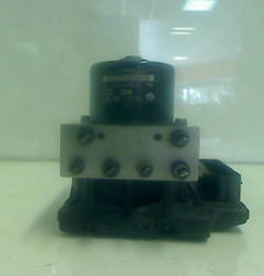 Bloc ABS (freins anti-blocage) BMW SERIE 3 E46 Photo n°4