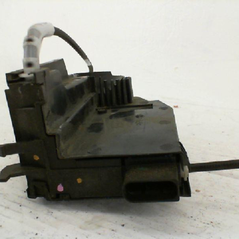 Serrure avant droit PEUGEOT 308 2