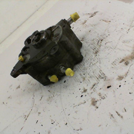 Pompe à vide VOLKSWAGEN GOLF 5