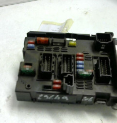 Boitier servitude moteur (BSM) PEUGEOT 206 Photo n°1