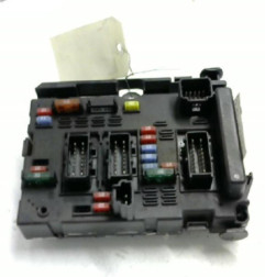 Boitier servitude moteur (BSM) PEUGEOT 206 Photo n°4