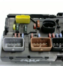 Boitier servitude moteur (BSM) PEUGEOT 207 Photo n°3