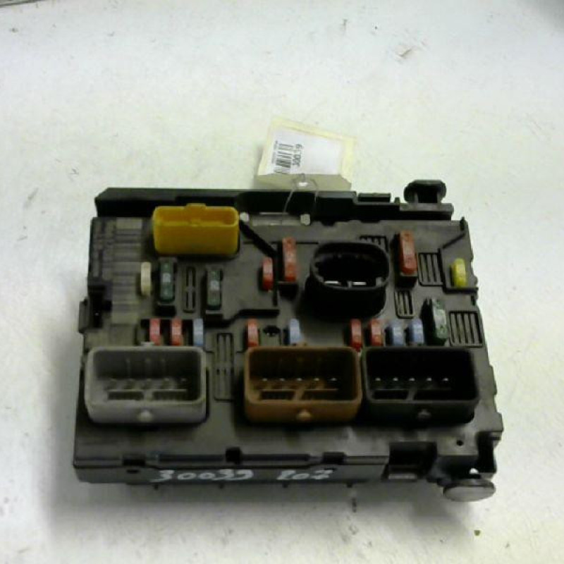 Boitier servitude moteur (BSM) PEUGEOT 207