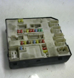 Boitier servitude moteur (BSM) RENAULT MEGANE 3 Photo n°1