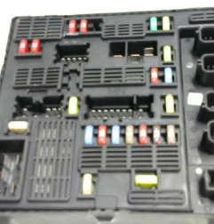 Boitier servitude moteur (BSM) RENAULT GRAND SCENIC 3 Photo n°3