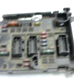 Boitier servitude moteur (BSM) PEUGEOT 307 Photo n°1