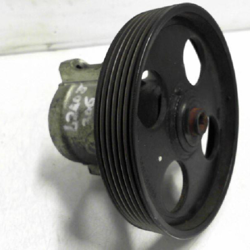 Pompe de direction PEUGEOT 306