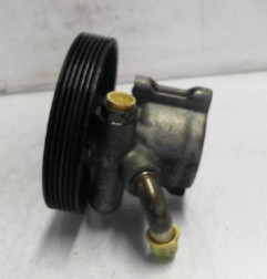 Pompe de direction PEUGEOT 306 Photo n°3
