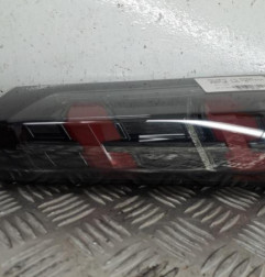 Feu arriere secondaire droit (feux) PEUGEOT 2008 2 Photo n°1