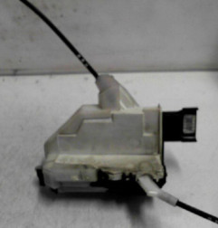 Serrure avant droit PEUGEOT 3008 1