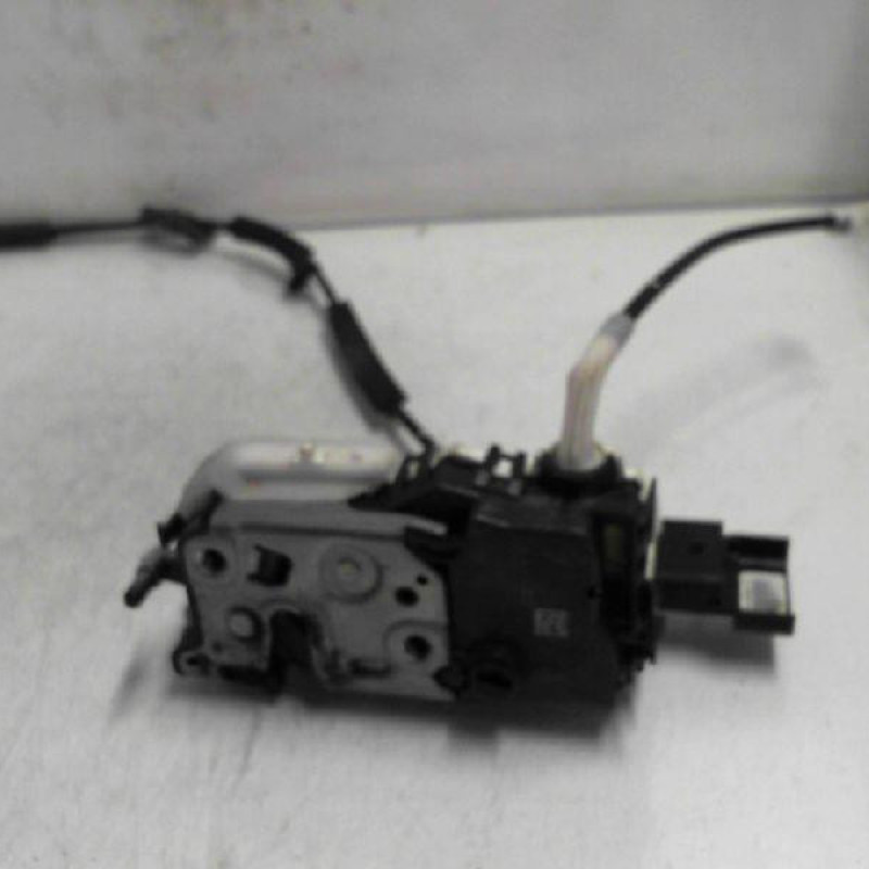 Serrure avant droit CITROEN DS3