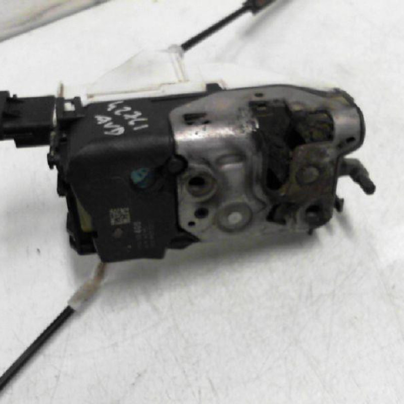 Serrure avant droit CITROEN BERLINGO 2