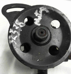 Pompe de direction CHEVROLET MATIZ 2 Photo n°3