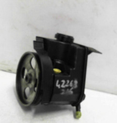 Pompe de direction PEUGEOT 206+ Photo n°1