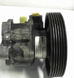 Pompe de direction PEUGEOT 807 Photo n°5