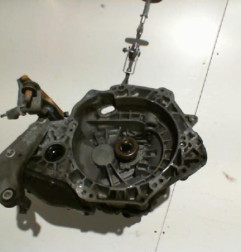 Boite de vitesses OPEL CORSA D