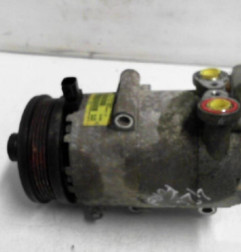 Compresseur clim FORD FOCUS 2 Photo n°5