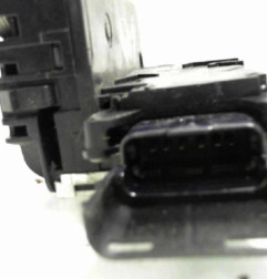 Serrure avant droit PEUGEOT 207 Photo n°6