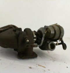 Turbo HYUNDAI TRAJET Photo n°5