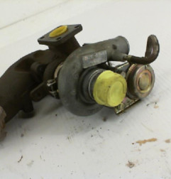 Turbo HYUNDAI TRAJET Photo n°6