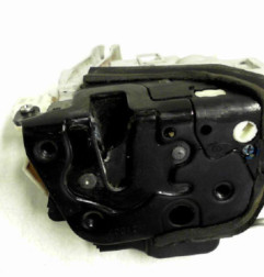 Serrure avant droit AUDI A4 2 Photo n°1
