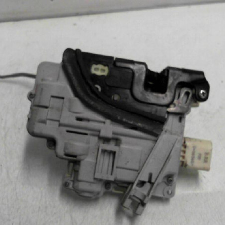 Serrure avant droit AUDI A4 2