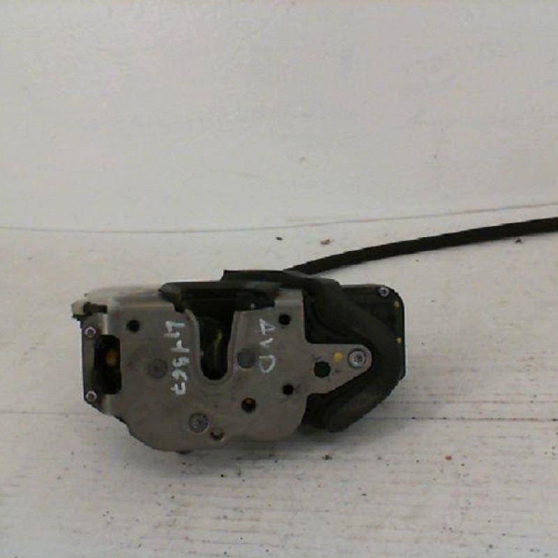 Serrure avant droit CITROEN NEMO