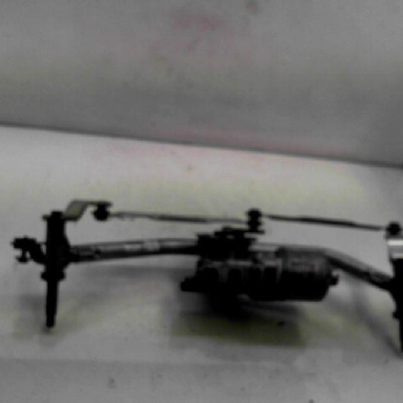 Moteur essuie glace avant PEUGEOT 208 1