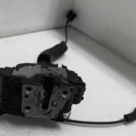 Serrure avant droit RENAULT MEGANE 3