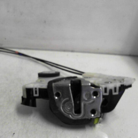 Serrure avant gauche TOYOTA YARIS 2 Photo n°1