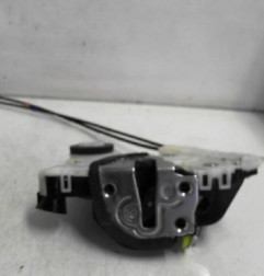 Serrure avant gauche TOYOTA YARIS 2 Photo n°4