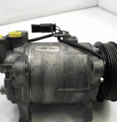 Compresseur clim BMW SERIE 2 F46 Photo n°3