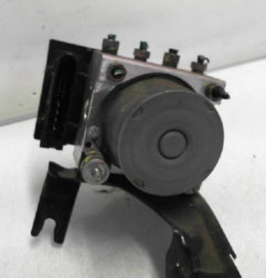 Bloc ABS (freins anti-blocage) RENAULT MODUS Photo n°4