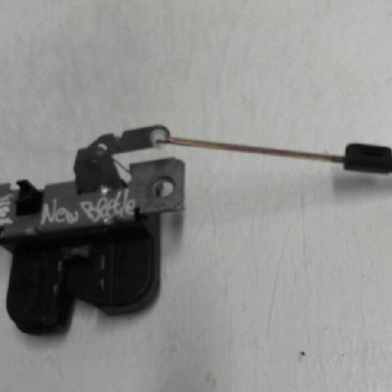 Serrure de coffre VOLKSWAGEN NEW BEETLE 1