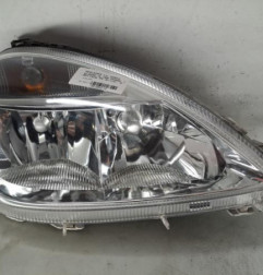 Optique avant principal droit (feux)(phare) MERCEDES CLASSE A 168 Photo n°1