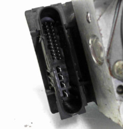 Bloc ABS (freins anti-blocage) RENAULT MODUS Photo n°4