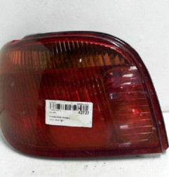 Feu arriere principal gauche (feux) TOYOTA YARIS 1 Photo n°3