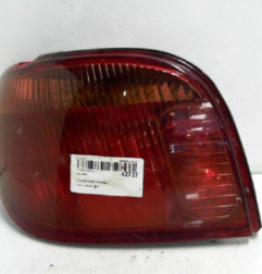 Feu arriere principal gauche (feux) TOYOTA YARIS 1 Photo n°4