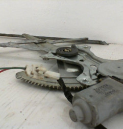 Leve vitre electrique avant droit TOYOTA PICNIC