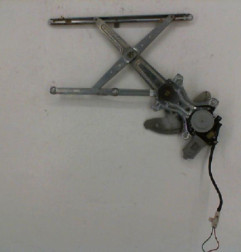 Leve vitre electrique avant droit TOYOTA PICNIC Photo n°3