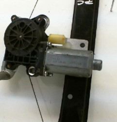 Leve vitre electrique arriere gauche VOLVO V 70 1 Photo n°5