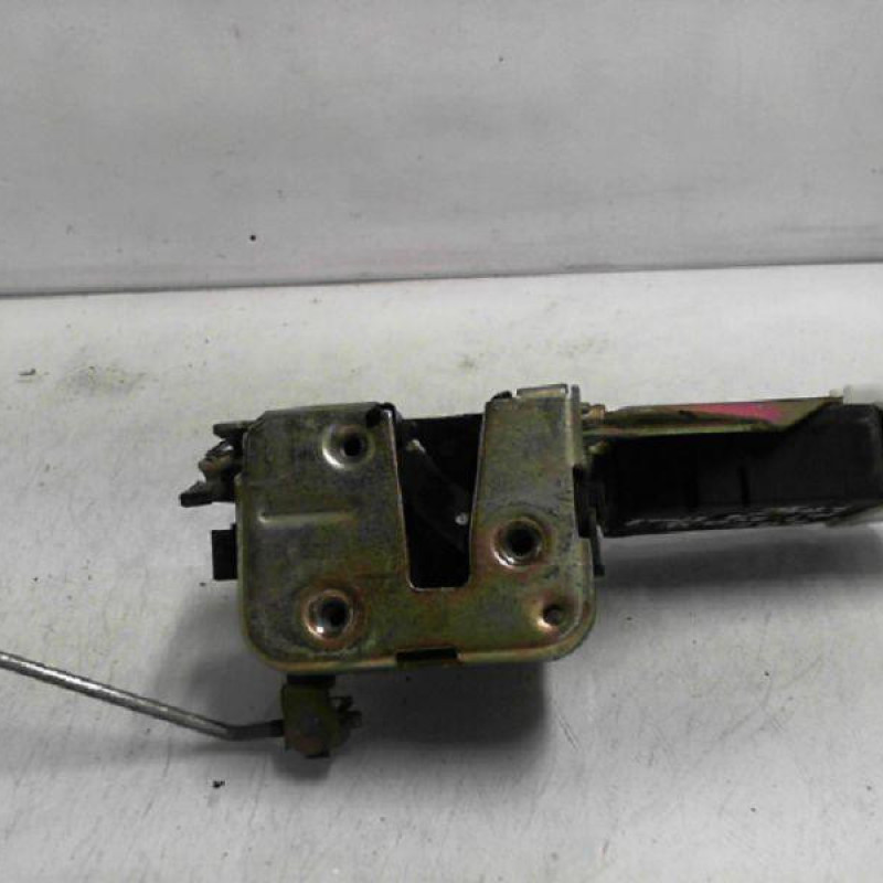 Serrure arriere gauche MITSUBISHI SPACE STAR 2