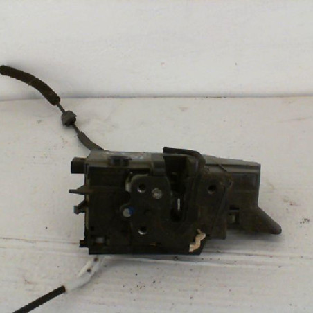 Serrure avant droit PEUGEOT 308 2 SW