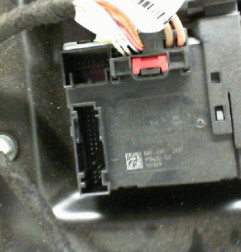 Leve vitre electrique avant gauche VOLKSWAGEN PASSAT 5 Photo n°3