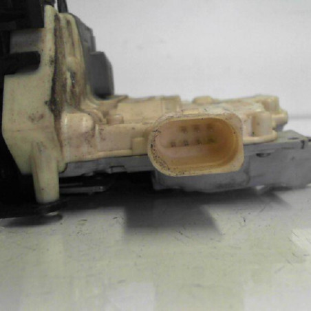 Serrure arriere droit VOLKSWAGEN PASSAT 5 Photo n°1